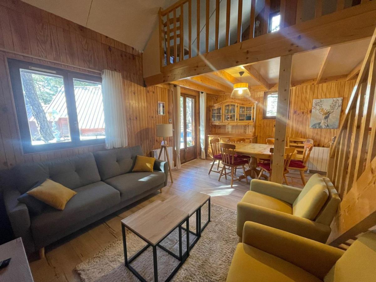 Grand Chalet Entre Barcelonnette Et Praloup, 3 Chambres, Terrasse Ombragee, Acces Navette Et Golf - Fr-1-165A-121 外观 照片